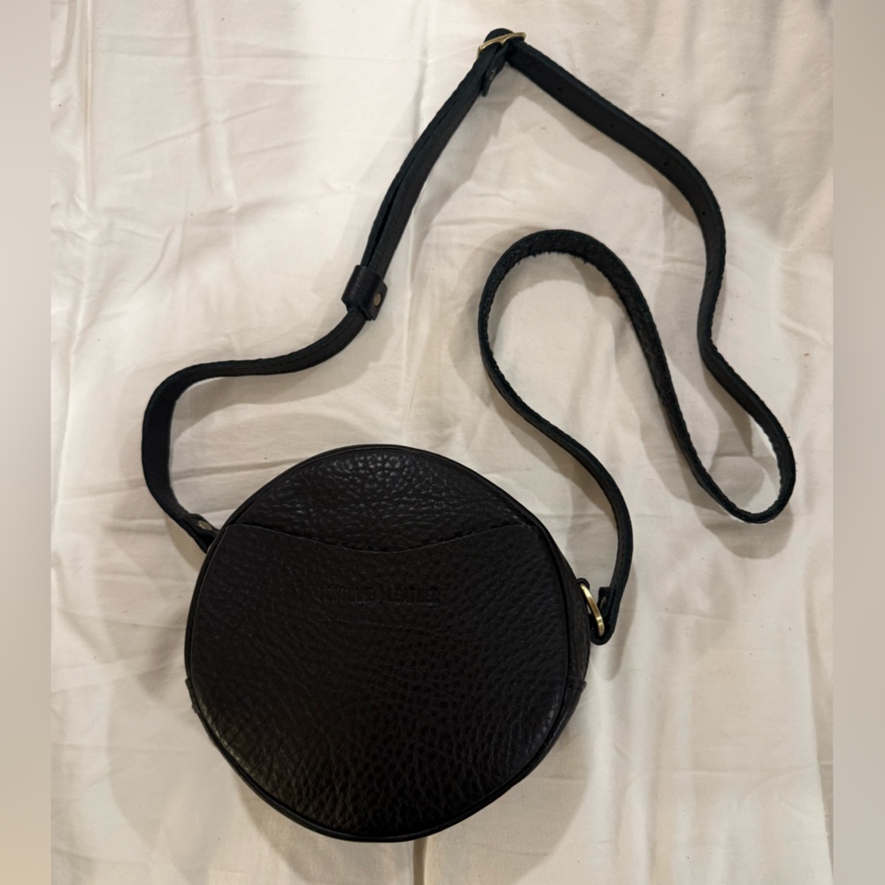 Portland Leather Elegant small Black Leather Crossbody Bag